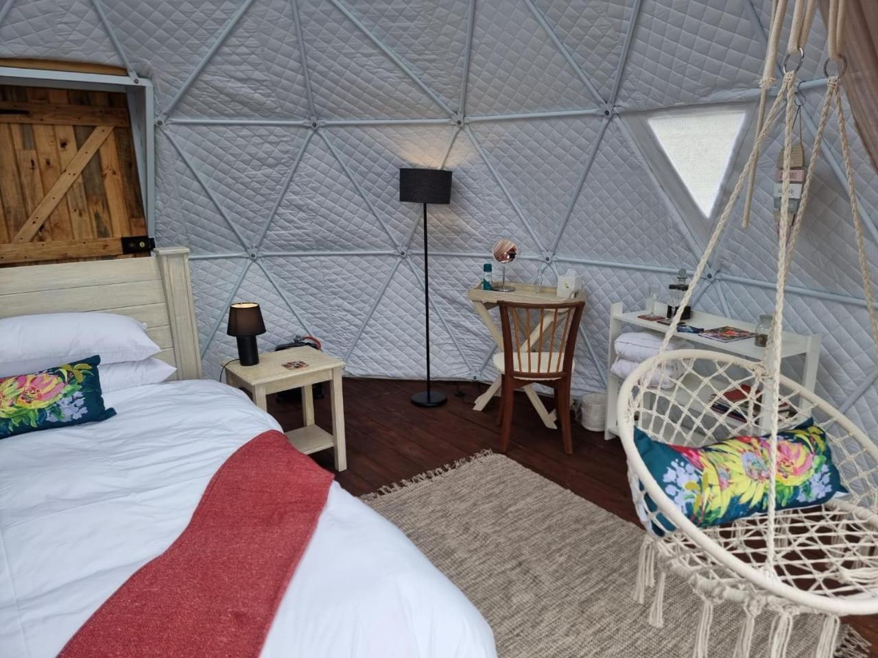 Pom Gratz - Ecodomes Hotel Hartebeesrivier ภายนอก รูปภาพ